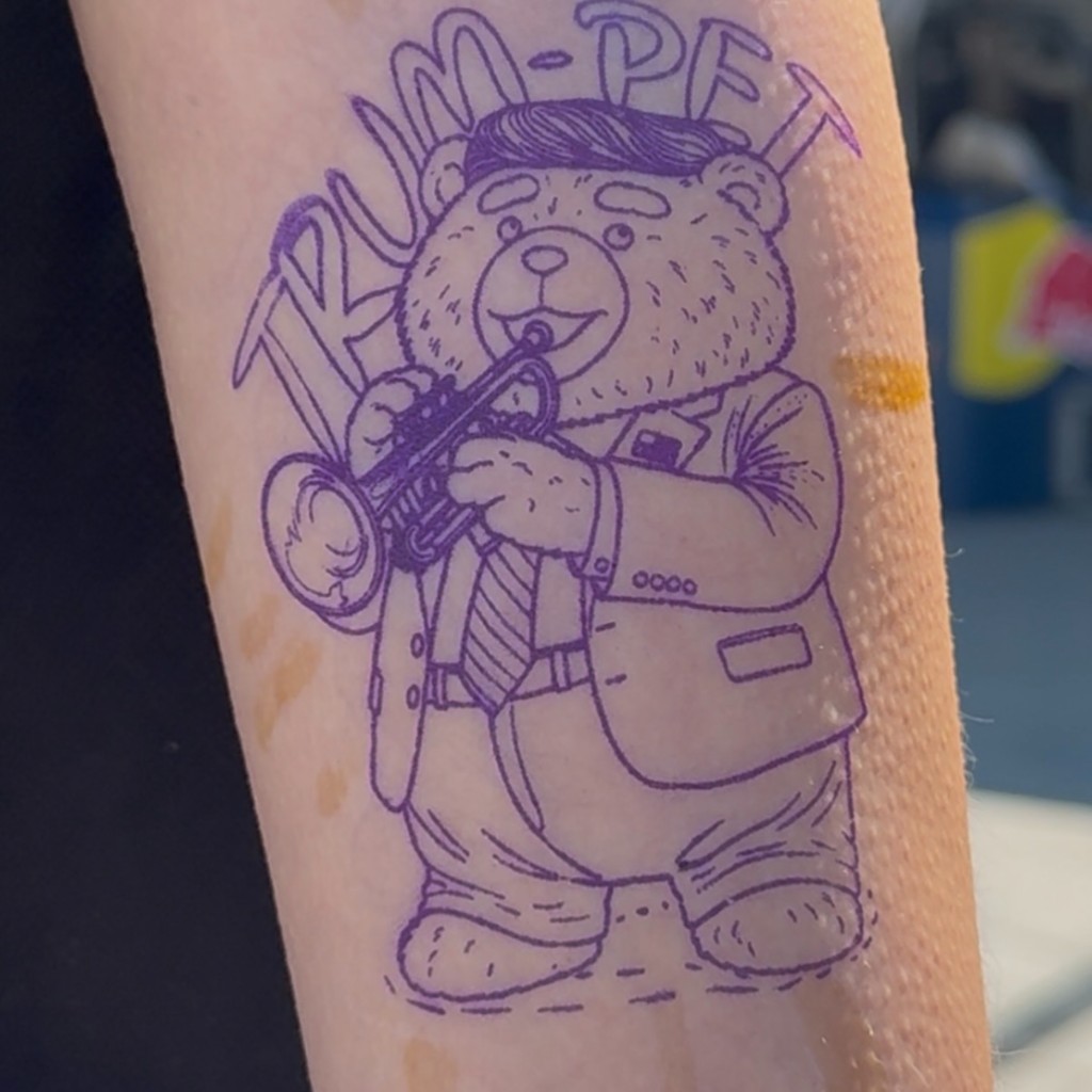 TRUM-PET — mor transfer şablonu (stencil)